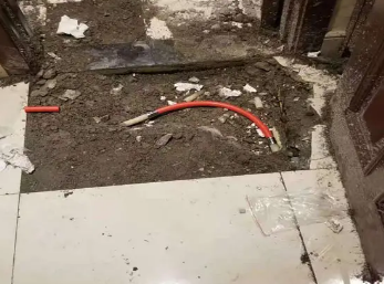 鄂托克前卫生间测漏水的注意点